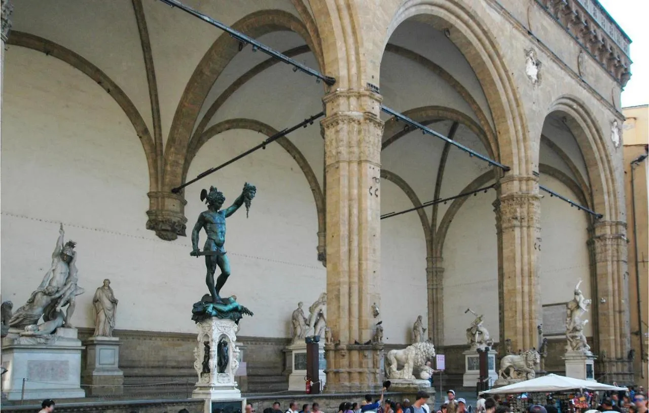 Porta San Frediano Apartment Florence